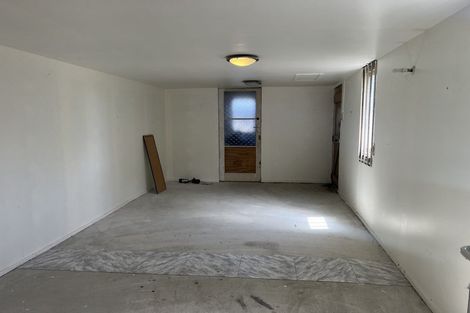 Photo of property in 7 Sheralee Place, Bucklands Beach, Auckland, 2014