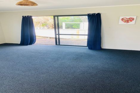 Photo of property in 50 Hillview Road, Waihi Beach, 3611
