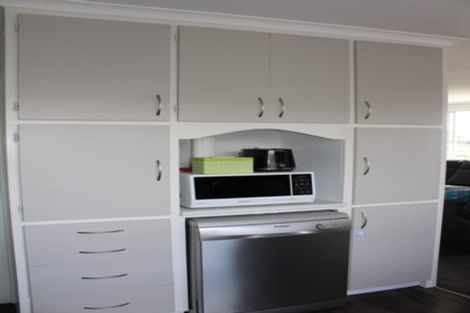 Photo of property in 9 Anne Street, Winton, 9720