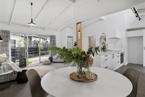 Photo of property in 2/178 Eleventh Avenue, Tauranga, 3110