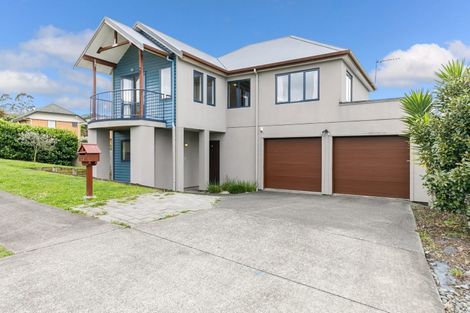 Photo of property in 13 Sonoma Crescent, Oteha, Auckland, 0632