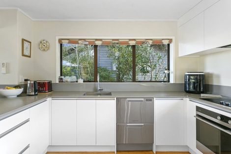 Photo of property in 67 Chesham Avenue, Waipahihi, Taupo, 3330