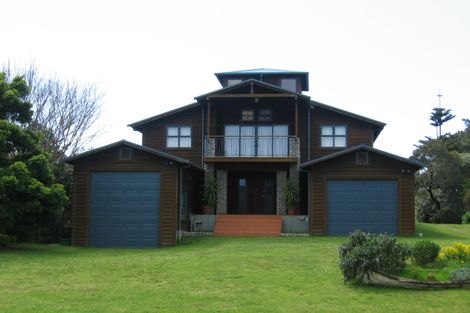 Photo of property in 346 Tangiora Avenue, Whangapoua, Coromandel, 3582