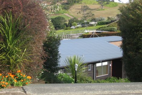 Photo of property in 16 Barrier View Road, Leigh, 0985