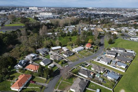 Photo of property in 21 Churchill Avenue, Maeroa, Hamilton, 3200