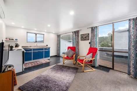 Photo of property in 146a Waikawa Road, Picton, 7220