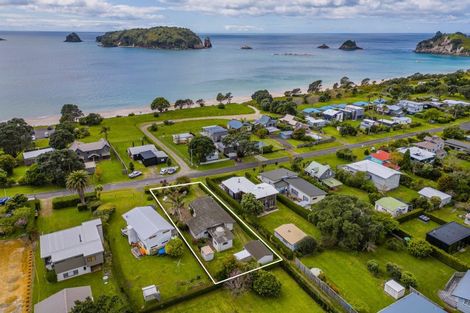 Photo of property in 12 Harsant Avenue, Hahei, Whitianga, 3591