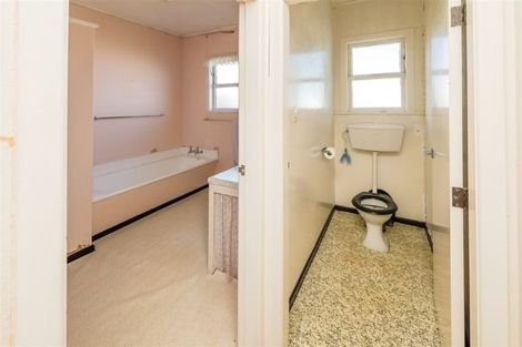 Photo of property in 70 Smithfield Road, Tawhero, Whanganui, 4501