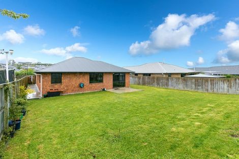 Photo of property in 8 Max Landing, Grandview Heights, Hamilton, 3200