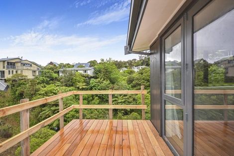 Photo of property in 12 Jacobsen Lane, Ngaio, Wellington, 6035