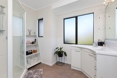 Photo of property in 26a Philomel Crest, Welcome Bay, Tauranga, 3112