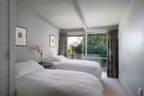 Photo of property in 224 Lake Terrace, Waipahihi, Taupo, 3330