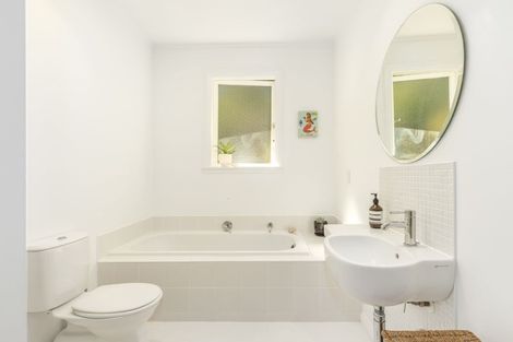 Photo of property in 1 Hydes Road, Raumati South, Paraparaumu, 5032