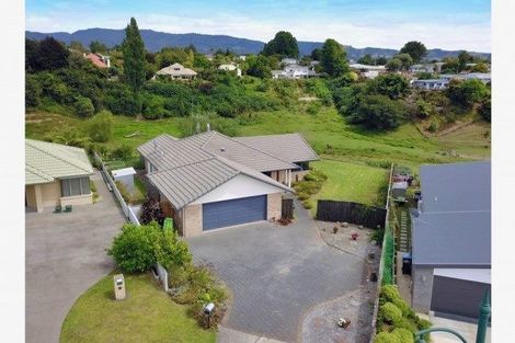 Photo of property in 12 Kiri Place, Te Puke, 3119