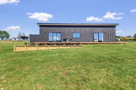 Photo of property in 710b Pourerere Road, Otane, Waipawa, 4271
