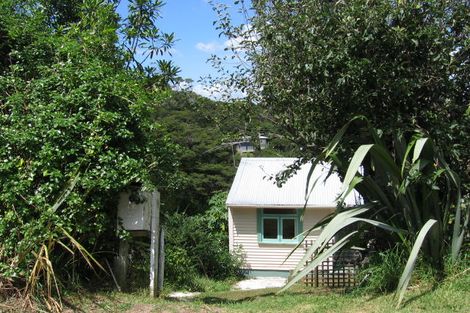 Photo of property in 69 Fairview Crescent, Omiha, Waiheke Island, 1081