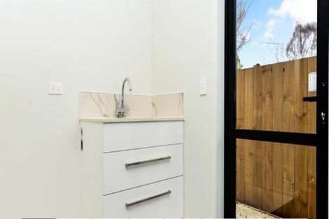 Photo of property in 1/47 Braid Road, Saint Andrews, Hamilton, 3200