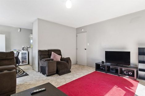 Photo of property in 56 Kaitemako Road, Welcome Bay, Tauranga, 3112