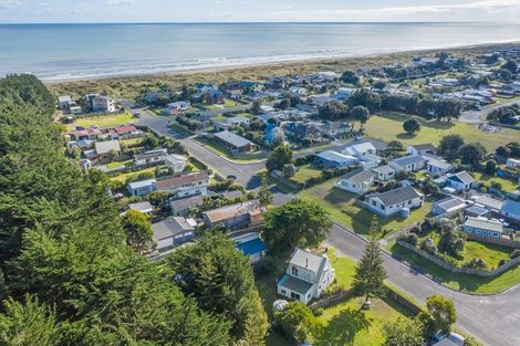 Photo of property in 23 Hydrabad Drive, Waitarere Beach, Levin, 5510