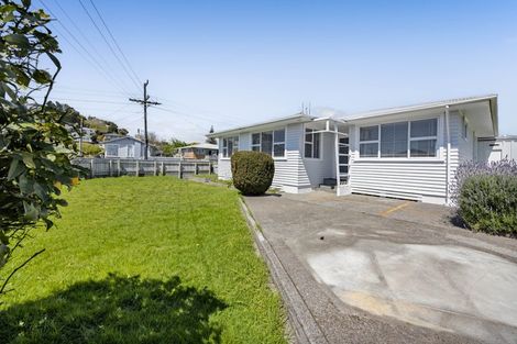 Photo of property in 7 Rosendale Avenue, Spotswood, New Plymouth, 4310