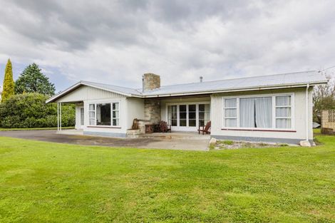 Photo of property in 2415 Takapau Road, Waipukurau, 4200