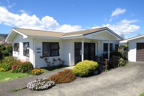 Photo of property in 5 Allman Drive, Coromandel, 3506