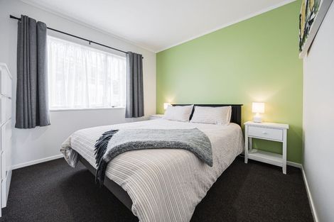 Photo of property in 55 Triangle Road, Massey, Auckland, 0614