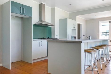 Photo of property in 30 Kenyon Avenue, Mount Eden, Auckland, 1024