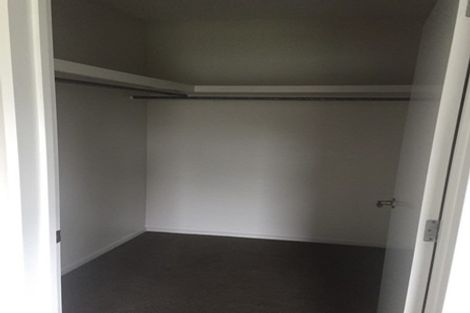 Photo of property in 17 Blowers Place, Halswell, Christchurch, 8025