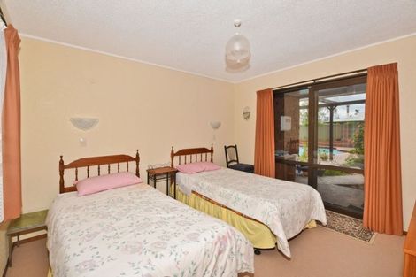 Photo of property in 243 Fairway Drive, Te Kamo, Whangarei, 0112