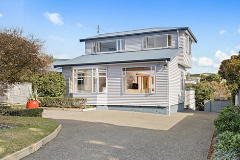 Photo of property in 7 Kowhai Road, Mairangi Bay, Auckland, 0630