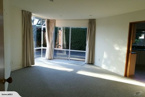Photo of property in 18 Witbrock Crescent, Burnside, Christchurch, 8053