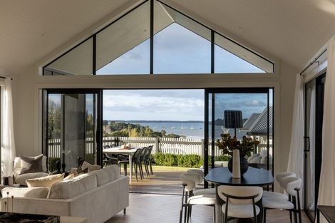 Photo of property in 1 Whitworth Lane, Omokoroa, 3114