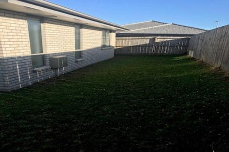 Photo of property in 17 Olivia Road, Pukekohe, 2120