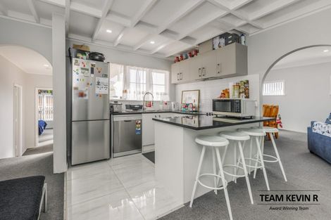 Photo of property in 51 Milton Road, Papatoetoe, Auckland, 2024