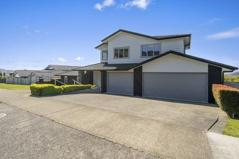 Photo of property in 71 Endeavour Drive, Whitby, Porirua, 5024