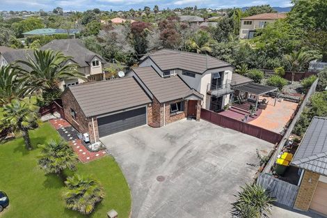 Photo of property in 8 Chardonnay Rise, Henderson, Auckland, 0612