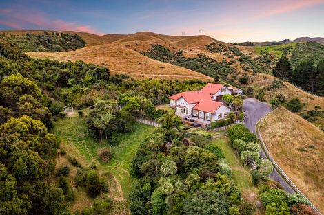 Photo of property in 407 Grays Road, Pauatahanui, Porirua, 5381