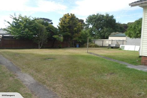 Photo of property in 54 Glen Marine Parade, Glendene, Auckland, 0602