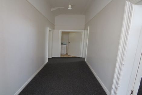 Photo of property in 3/22 Hargreaves Street, Mount Cook, Wellington, 6021