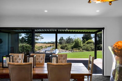 Photo of property in 90 Peters Road, Kaimiro, 4371