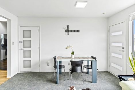 Photo of property in 3/27 Brockworth Place, Riccarton, Christchurch, 8011