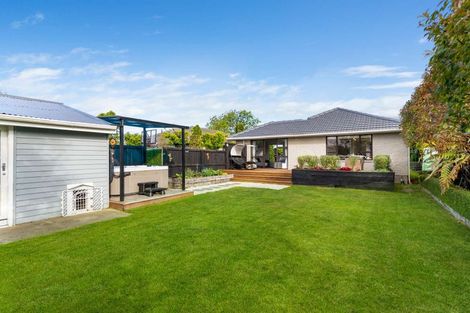 Photo of property in 142 Pacific Road, North New Brighton, Christchurch, 8083