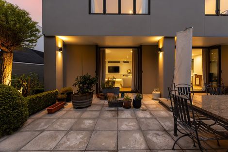 Photo of property in 10 Beveridge Street, Christchurch Central, Christchurch, 8013