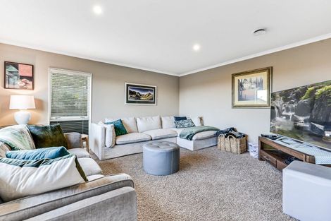 Photo of property in 27 Heathfield Avenue, Huntington, Hamilton, 3210