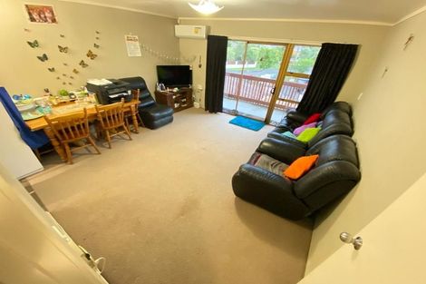 Photo of property in 2/14 Mcdonald Crescent, Mount Wellington, Auckland, 1060