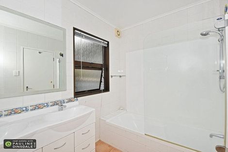 Photo of property in 28 Carr Street, Te Kamo, Whangarei, 0112