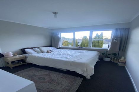 Photo of property in 113 Parkvale Road, Karori, Wellington, 6012