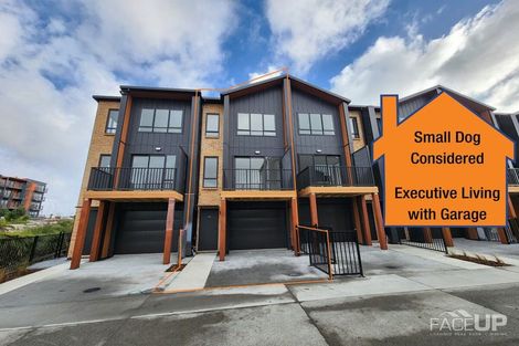 Photo of property in 6/35 Marine Parade, Hobsonville, Auckland, 0616