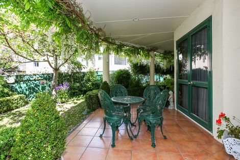 Photo of property in 131 Milton Road, Bluff Hill, Napier, 4110